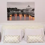 4bnb - Otranto Vatican * روما
